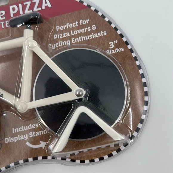 SOHO KITCHEN Tour de Pizza Cutter White Bike NEW - Picture 12 of 12